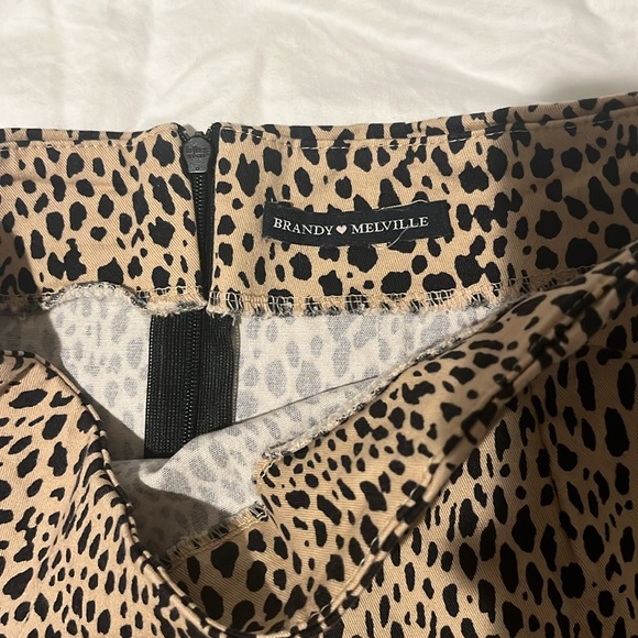 Cheetah Mini Skirt - Picture 2 of 2